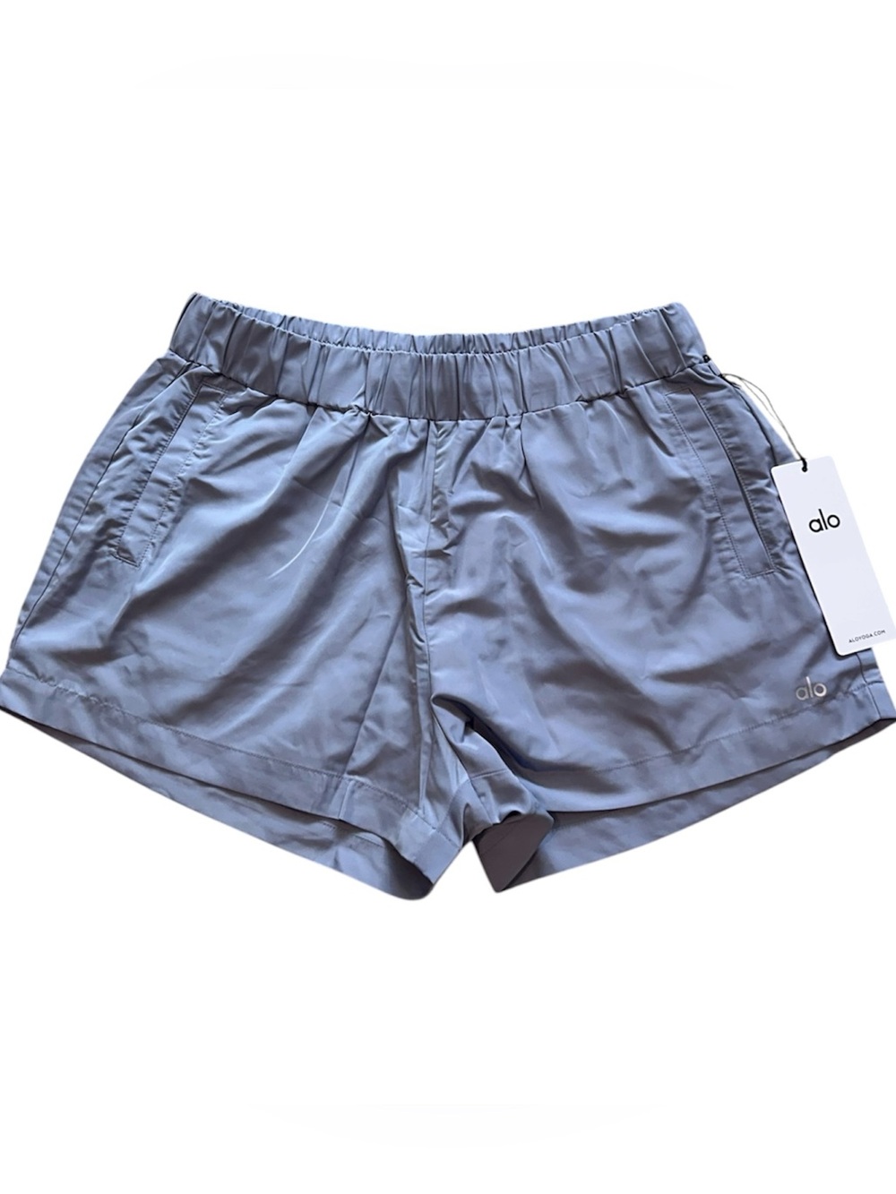 ALO Yoga Socialite Shorts Size Large NWT Winter Frost Rare